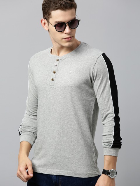 

WROGN Men Grey Solid Slim Fit Henley Neck Pure Cotton T-shirt