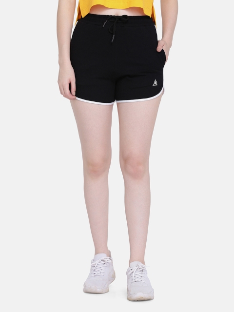 

Aesthetic Bodies Women Black Solid Slim Fit Hot Pants