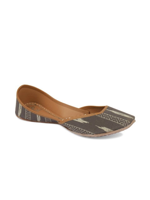 

Jutti Express Women Charcoal Grey & White Woven Design Leather Mojaris
