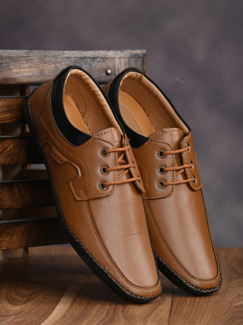 

Mactree Men Tan Brown Solid Formal Derbys