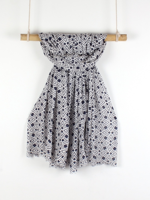 

Ayesha Women White & Navy Blue Printed Scarf