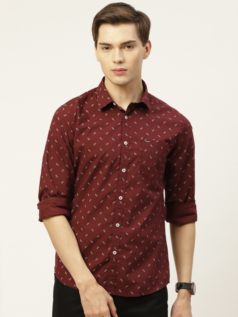 

Lee Cooper Men Maroon & White Regular Fit Printed Pure Cotton Casual Shirt