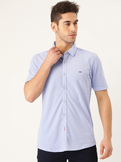 

Lee Cooper Men Blue Regular Fit Pure Cotton Solid Casual Shirt