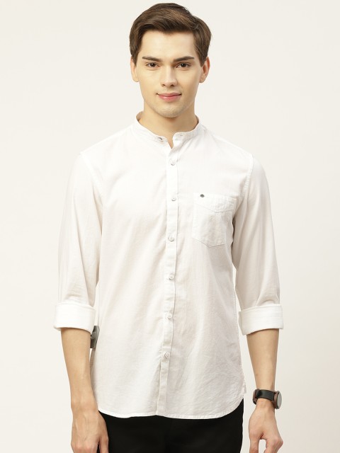 

Lee Cooper Men White Regular Fit Checked Pure Cotton Casual Shirt