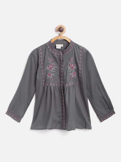 

Bella Moda Girls Charcoal Grey Regular Fit Floral Embroidered Casual Shirt
