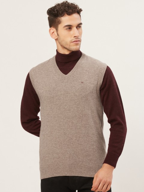 

Monte Carlo Men Beige Solid Sweater Vest