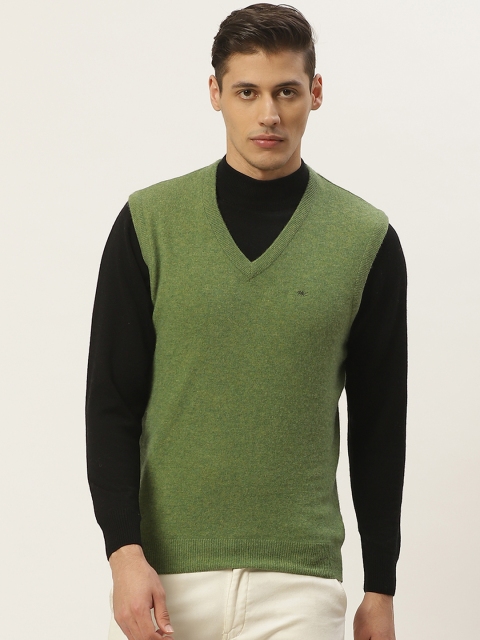 

Monte Carlo Men Green Solid Sweater Vest