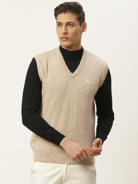 

Monte Carlo Men Beige Solid Sweater Vest