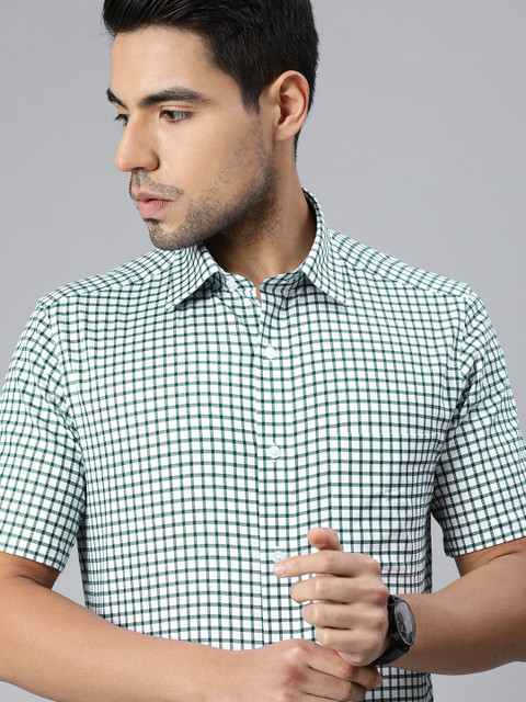 

Louis Philippe Men Green & White Classic Fit Checked Formal Shirt
