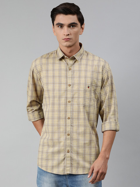 

Louis Philippe Sport Men Beige & Maroon Slim Fit Checked Casual Shirt