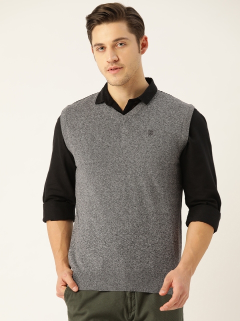 

Monte Carlo Men Grey Solid Pure Cotton Sweater Vest
