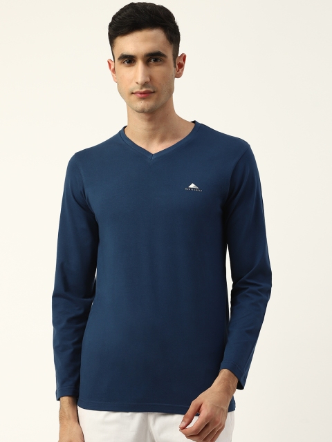 

Monte Carlo Men Navy Blue Solid V-Neck T-shirt