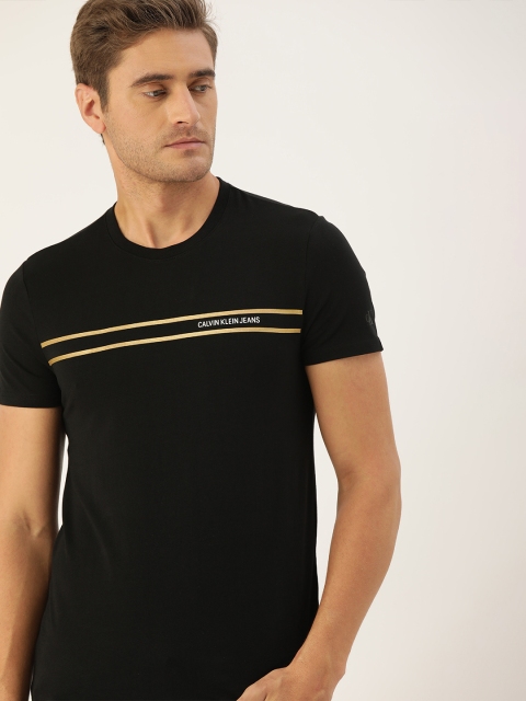 

Calvin Klein Jeans Men Black Solid Round Neck T-shirt