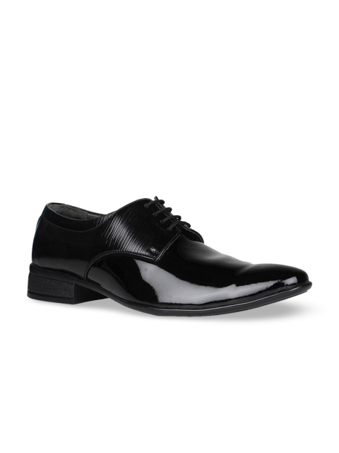 

Regal Men Black Solid Patent Leather Formal Oxfords