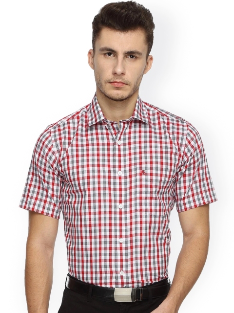 

Balista Men Red Regular Fit Checked Formal Shirt