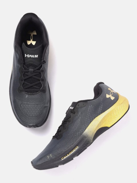 

UNDER ARMOUR Men Charcoal Grey Charged Pulse Checked Running Shoes