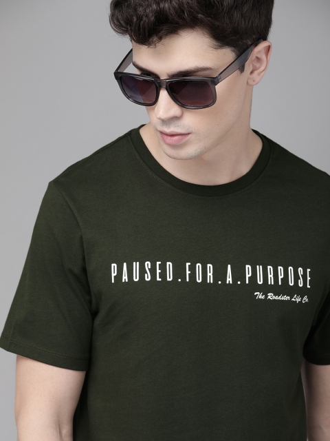 

Roadster Men Green Printed Round Neck T-shirt