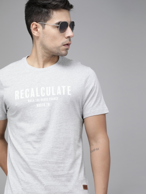 

Roadster Men Grey Printed Round Neck T-shirt