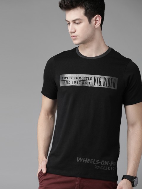 

Roadster Men Black Printed Round Neck T-shirt