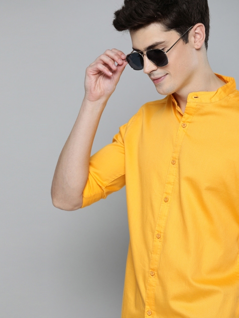 

HERE&NOW Men Yellow Slim Fit Solid Casual Shirt