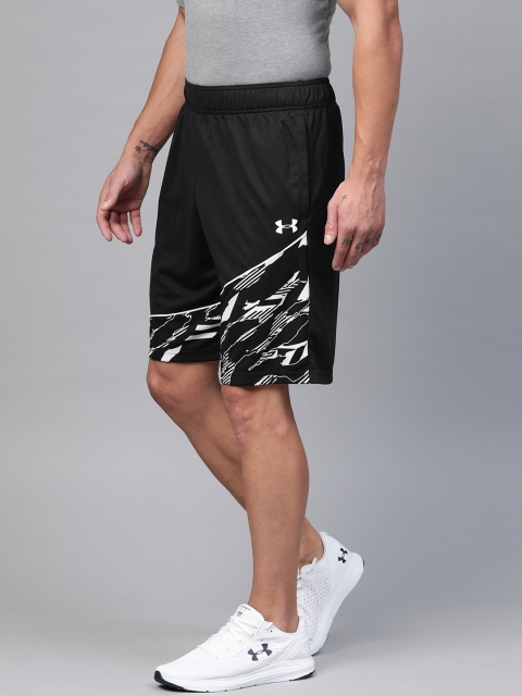 

UNDER ARMOUR Men Black & White Printed Baseline 10 Inches Basketball Shorts