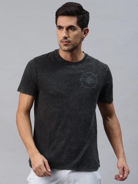 

UNDER ARMOUR Men Charcoal Grey Washed Run Anywhere T-Shirt