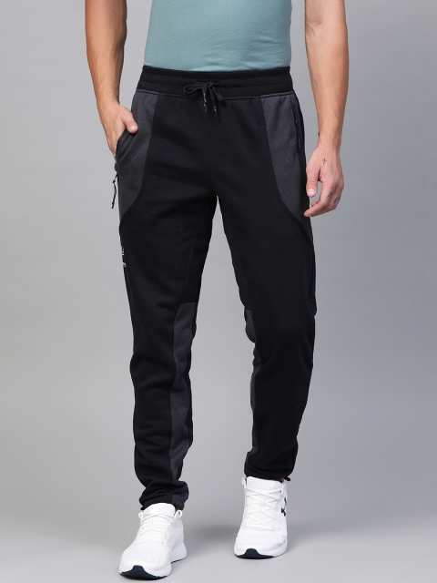 

UNDER ARMOUR Men Black Rival Fleece AMP Training Track Pants