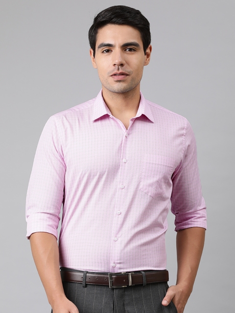 

Van Heusen Men Pink & White Slim Fit Checked Formal Shirt