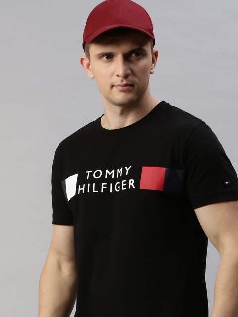 

Tommy Hilfiger Men Black Printed Round Neck T-shirt