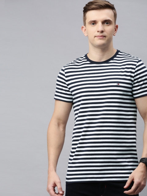

Tommy Hilfiger Men White Striped Round Neck T-shirt