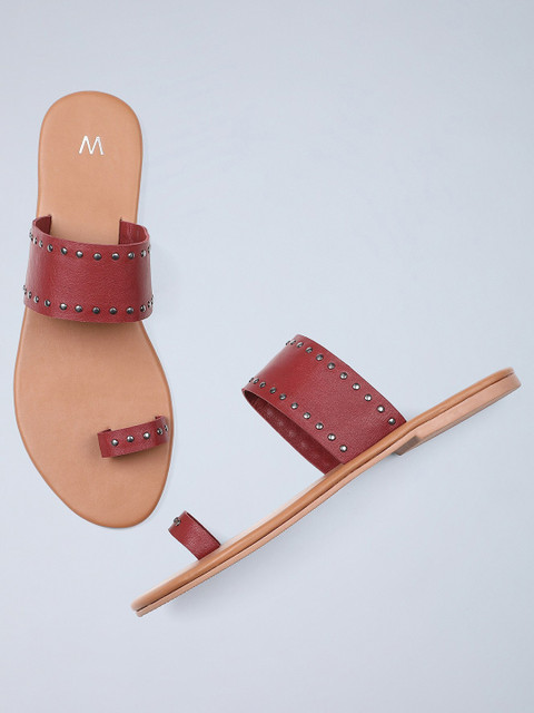 

W Women Maroon Solid Leather One Toe Flats