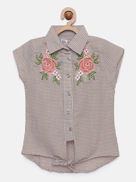 

Tiny Girl Beige Regular Fit Checked Casual Shirt