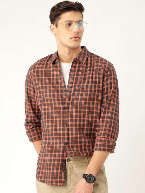 

United Colors of Benetton Men Charcoal Grey & Coral Orange Slim Fit Checked Casual Shirt