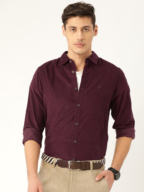 

United Colors of Benetton Men Burgundy Slim Fit Checked Corduroy Casual Shirt