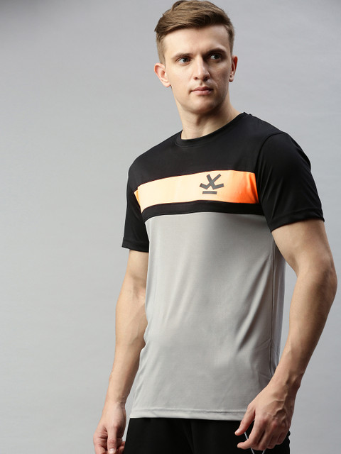 

WROGN ACTIVE Men Black & Grey Colourblocked Round Neck T-shirt