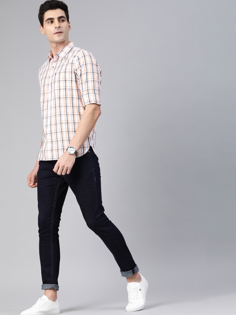 

WROGN Men White & Navy Blue Slim Fit Checked Casual Shirt