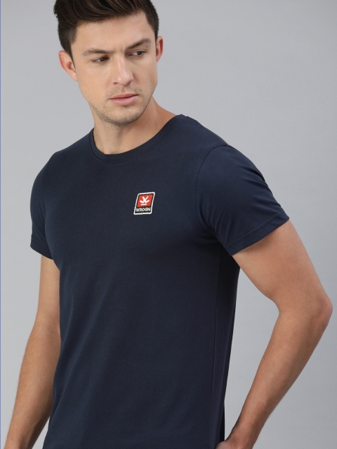 

WROGN Men Navy Blue Solid Round Neck T-shirt