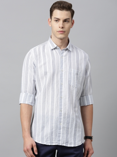 

Van Heusen Sport Men White & Blue Slim Fit Striped Casual Shirt