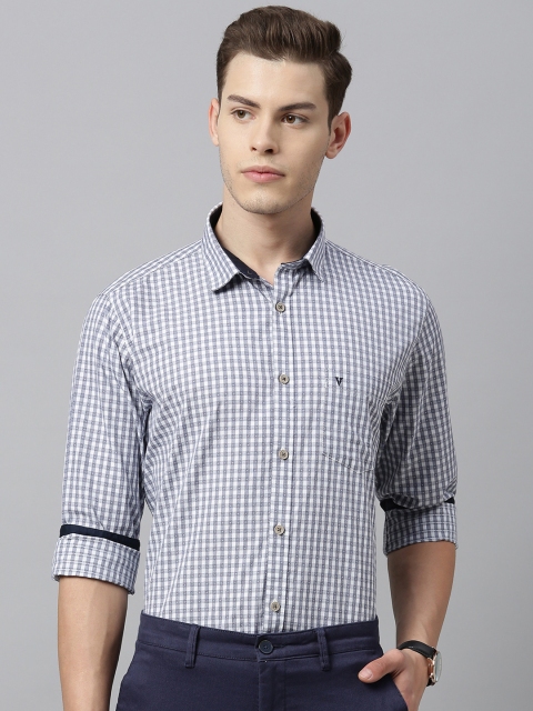 

Van Heusen Sport Men Purple & White Slim Fit Checked Casual Shirt