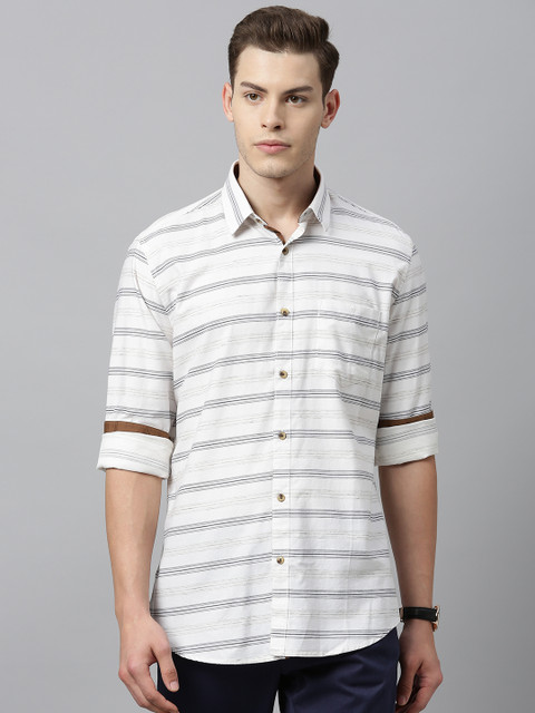 

Van Heusen Sport Men Off-White & Navy Blue Slim Fit Striped Casual Shirt