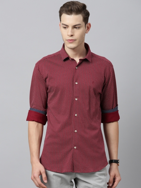 

Van Heusen Sport Men Maroon & White Slim Fit Micro Ditzy Printed Casual Shirt