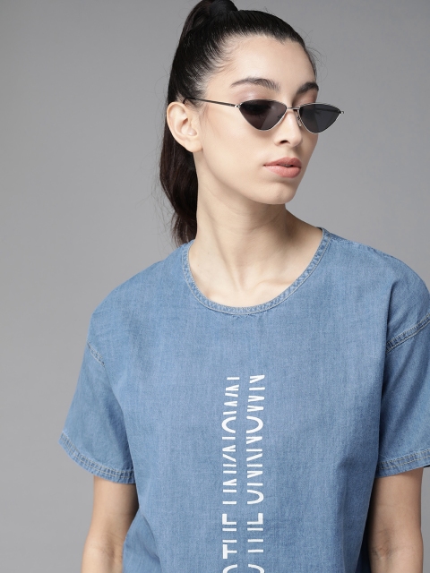 

Roadster Women Blue Printed Cotton Round Neck Denim T-shirt