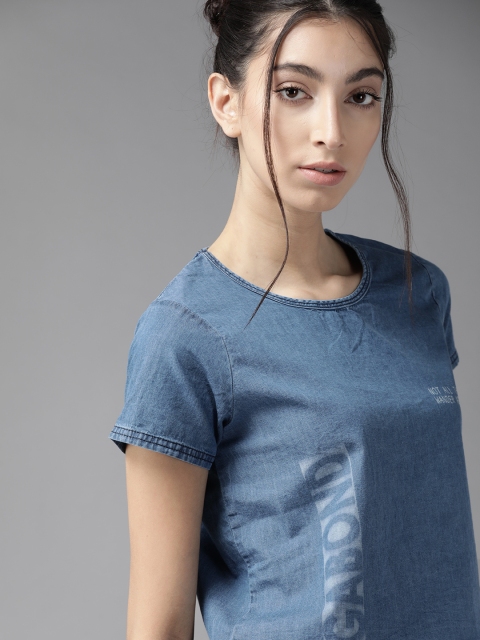 

Roadster Women Blue Printed Detail Cotton Round Neck Denim T-shirt