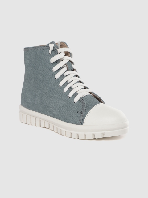 

Roadster Women Teal Blue Solid Mid-Top Sneakers