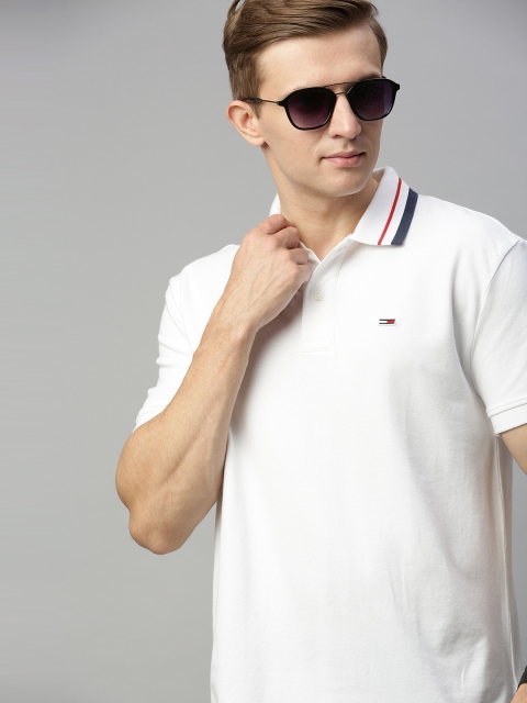 

Tommy Hilfiger Men White Solid Polo Collar T-shirt