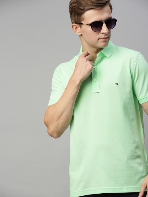 

Tommy Hilfiger Men Green Solid Slim Fit Polo Collar T-shirt