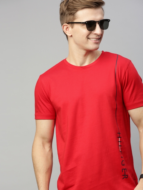 

Tommy Hilfiger Men Red Printed Round Neck T-shirt