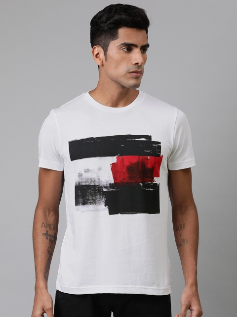 

Tommy Hilfiger Men White Graphic Printed Round Neck T-shirt