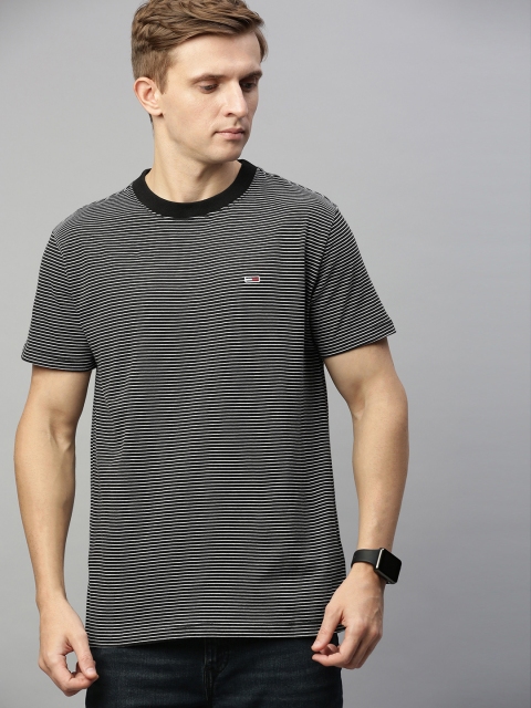 

Tommy Hilfiger Men Black & White Striped Round Neck T-shirt