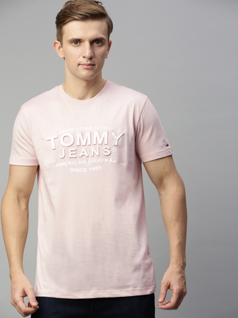 

Tommy Hilfiger Men Pink Printed Round Neck T-shirt
